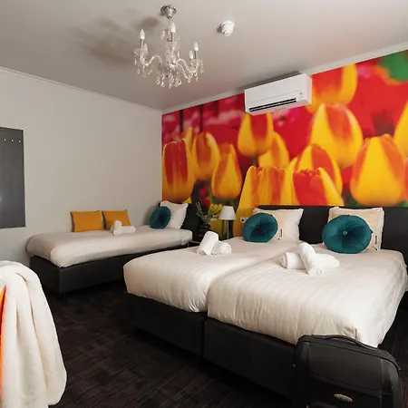Hotel Multatuli 3*
