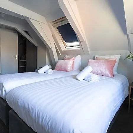 Hotel Multatuli 3*