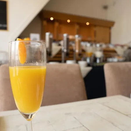 호텔 물타툴리 3*